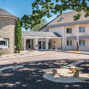 Causse Comtal Rodez, The Originals Relais Gages-le-Haut