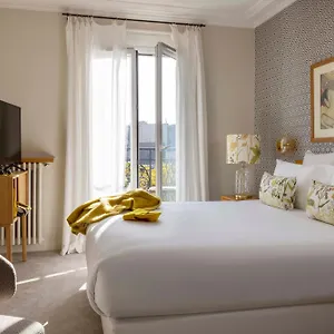 De Banville 4* París