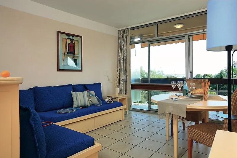 Residence Heliotel Marine Saint-Laurent-du-Var 4*,  France